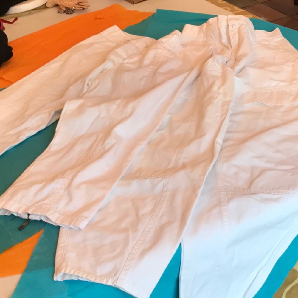 2 pants